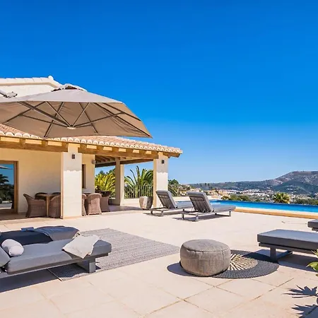 Luxury With Panoramic Views Over Moraira 别墅 *