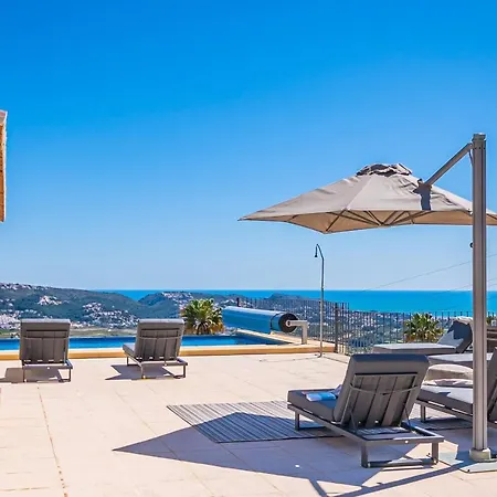 Vila Luxury With Panoramic Views Over Moraira