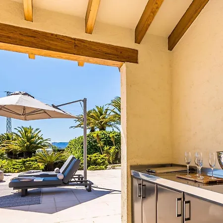 Vila Luxury With Panoramic Views Over Moraira