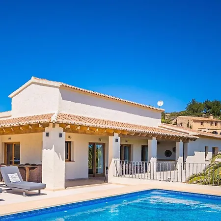 Luxury With Panoramic Views Over Moraira