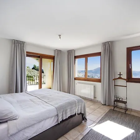 Luxury With Panoramic Views Over Moraira